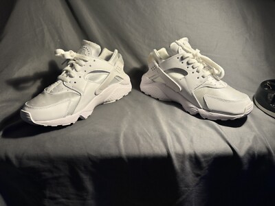 Size 8 - Nike Air Huarache Triple White