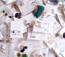Wholesale LOT New -30 Pairs of Women  s Earrings - USA SELLER -Fast Shipping