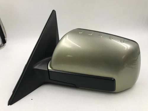 2010-2012 Kia Soul Driver Side View Manual Door Mirror Green OEM A03B52041