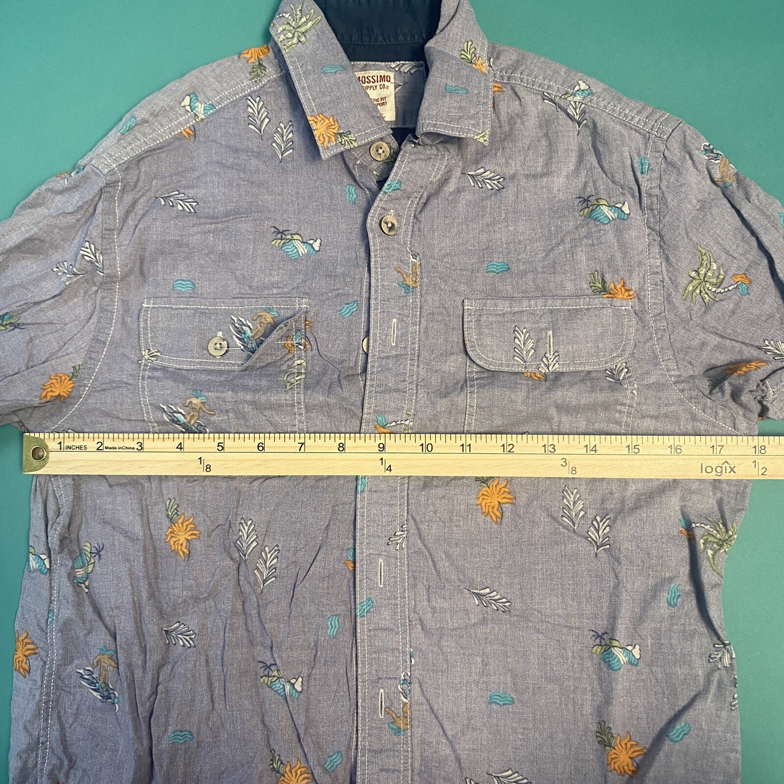 Small Feather Patterned Mossimo Short Sleeve Butt… - image 2