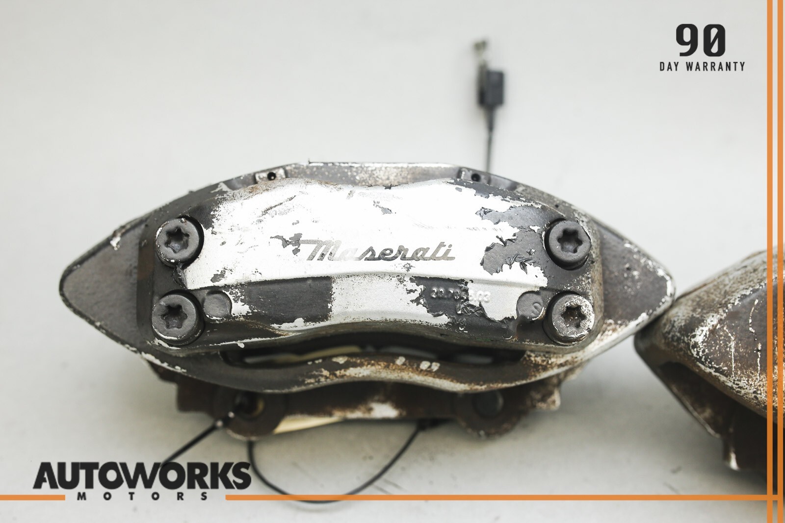 04-08 Maserati Quattroporte M139 Front Left & Right Brake Caliper Brembo Set OEM