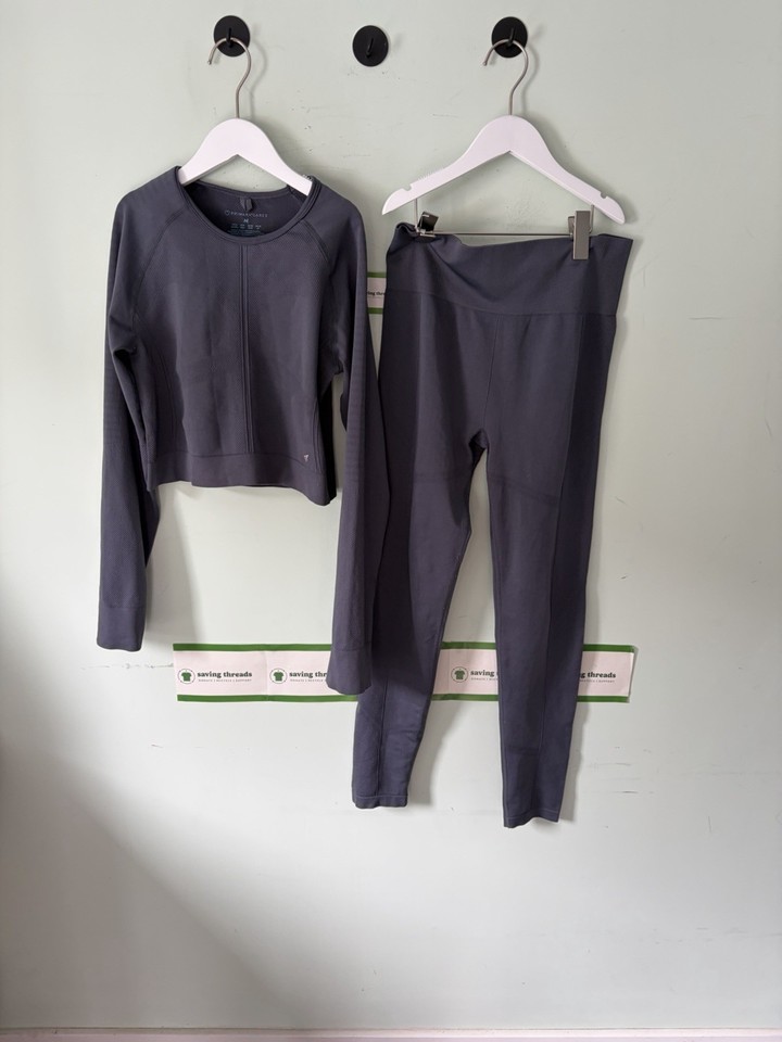 Grey Gym Set, Size M, 12/14, Pants & Leggings, Activewear 🍃benefits Charity🍃