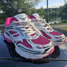 Saucony ProGrid Omni 9 GS Pink Silver Running Shoes SK268189 Size 6M 6 / 38