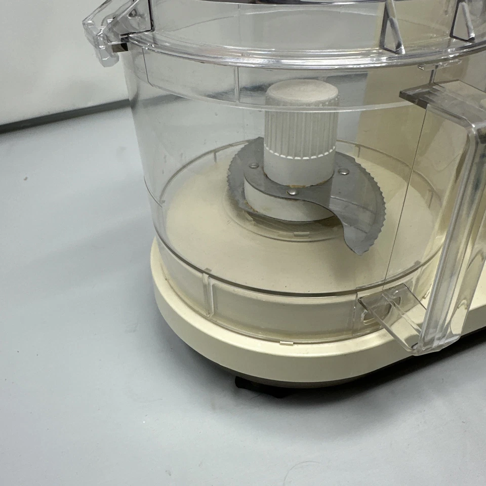 Винтажный двухскоростной кухонный комбайн Hamilton Beach Scovill модель 702-5 рабочий - Изображение 2 из 4