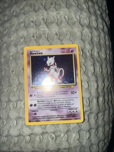Pokémon 1st Edition Mewtwo Holo  Very Rare Pokémon Card