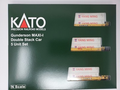 Kato 106-6213 N TTX 5-Unit MAXI-I Well Car with Yat Ming Containers (Pack of 5)