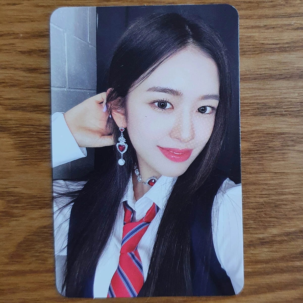 Yujin Official Photocard Ive 2nd Single Album Love Dive Genuine