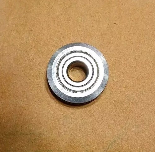 Bishop Wisecarver W2X DualVee Roller Bearing. 