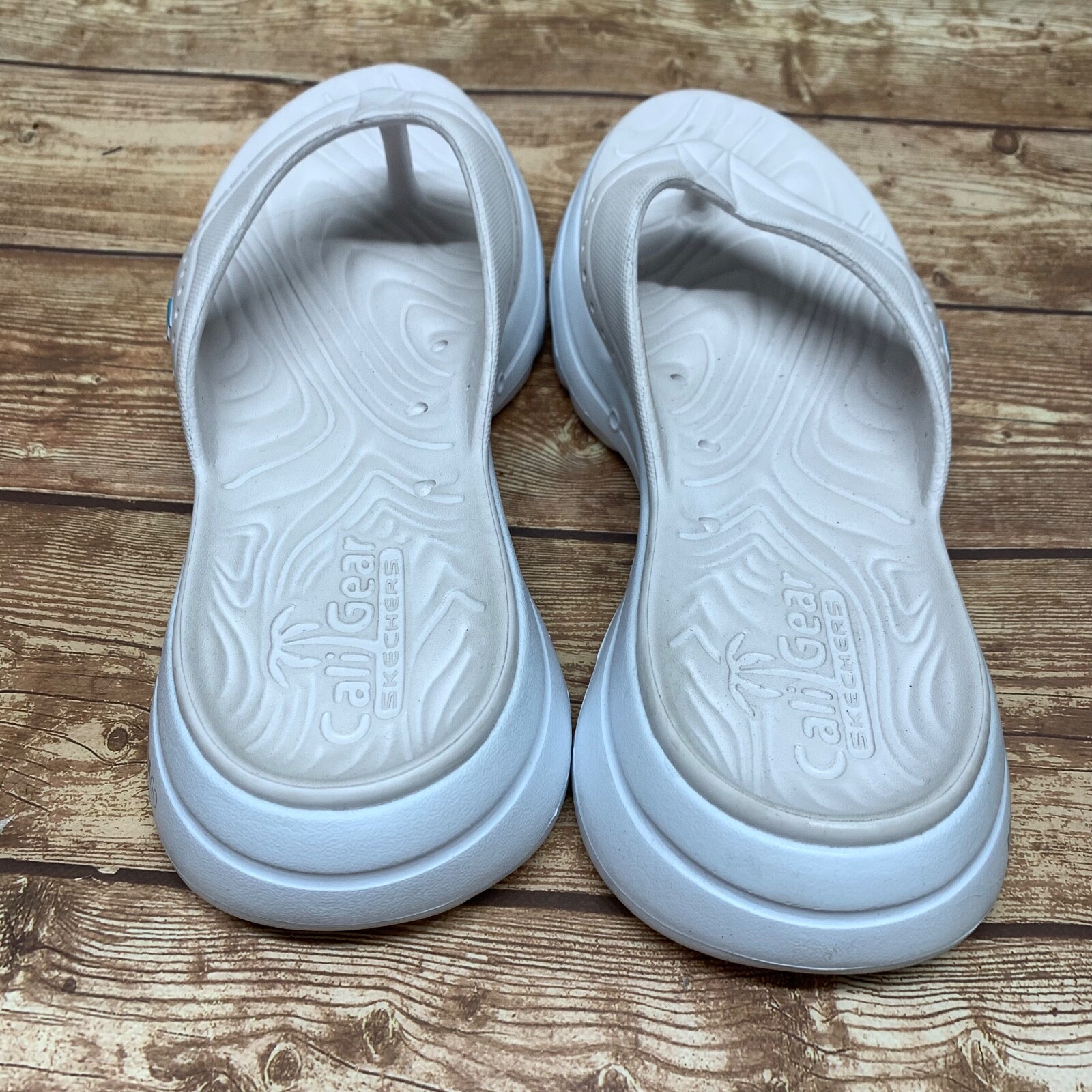 cali gear skechers slippers
