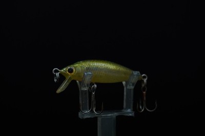Lucky Craft Bevy Minnow 40 SP Ghost Wakasagi Forelle Barsch Crankbait Hardbait