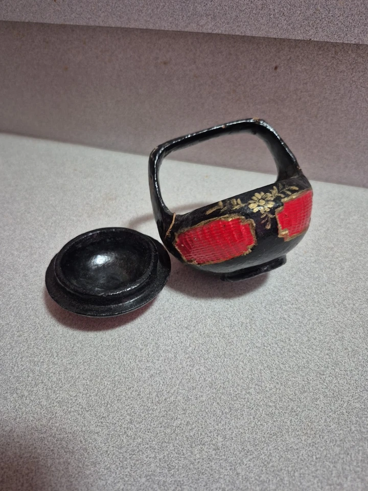 Cesta de boda china vintage lacada roja y negra con asa y tapa 3,5 pulgadas Foto 4 de 4
