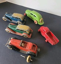 3 1930's Tootsietoy Cars + 2 Unbranded Cars