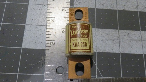 Fusibles rectificadores Bussmann Tron KAA 150 -250 amperios fusibles - Imagen 4 de 4