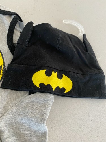 HAPPY THREADS. Batman 3Piece Creeper Pants Set (Baby Boys) Halloween Costume NEW - Picture 3 of 7