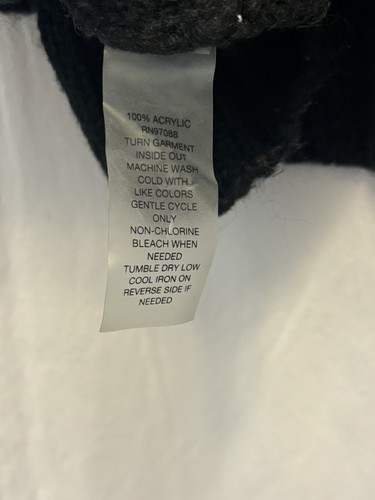 Delia’s Vintage Black Christmas Sweater Juniors Small EUC R40 - Picture 6 of 6