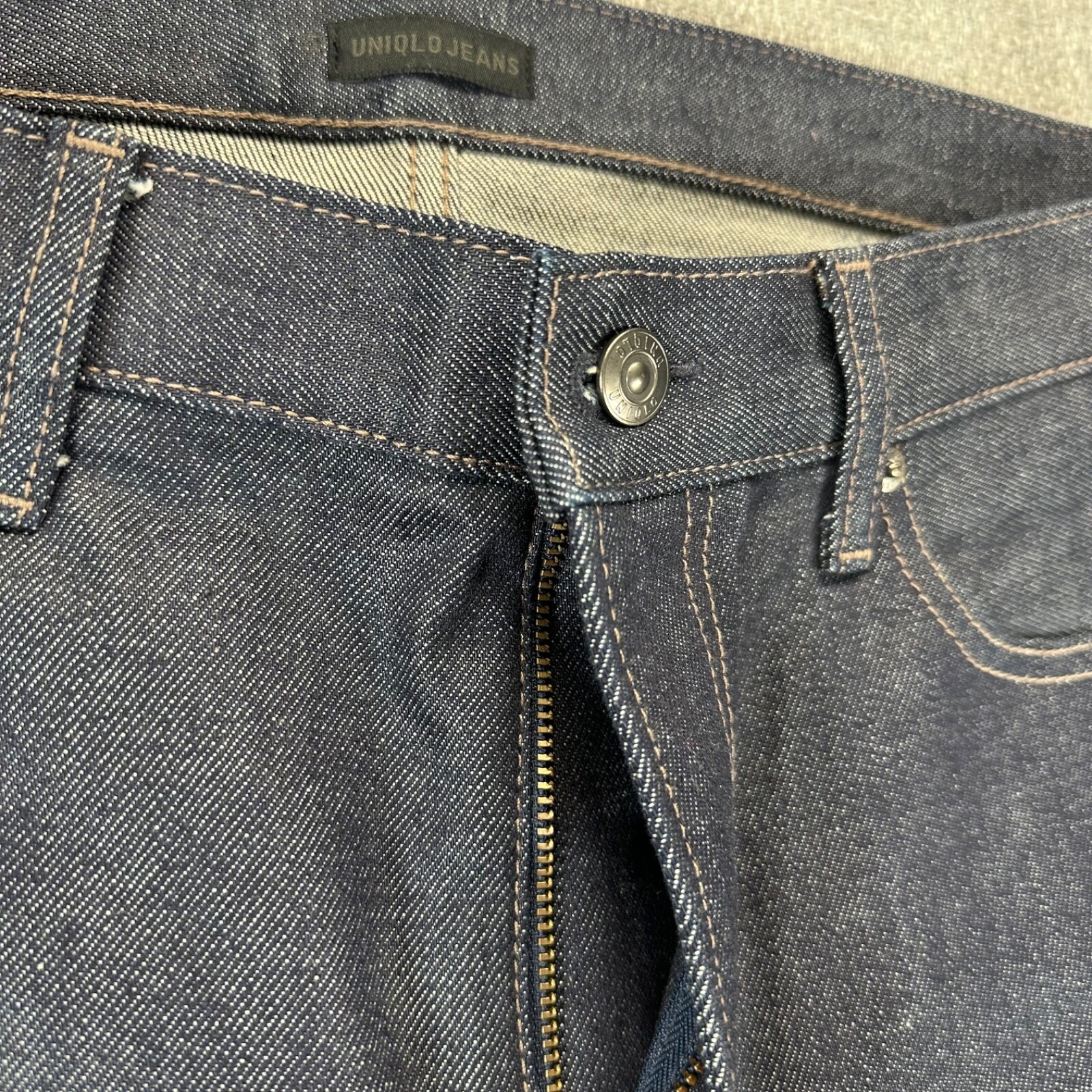 Picture 4 of 12