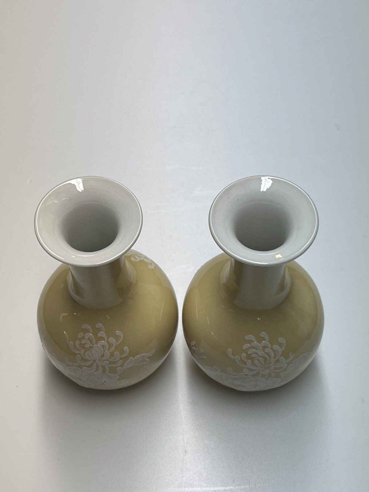 2 VTG Chinese Porcelain Yellow Vase White Paste Jingdezhen Zhi C. 1950