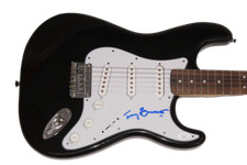 TONY BENNETT SIGNED AUTOGRAPH FULL SIZE BLACK FENDER ELECTRIC GUITAR - JSA COA