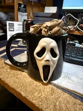 Halloween Scream Ghost Face Mug Cup Coffee Horror 16oz BIOWORLD