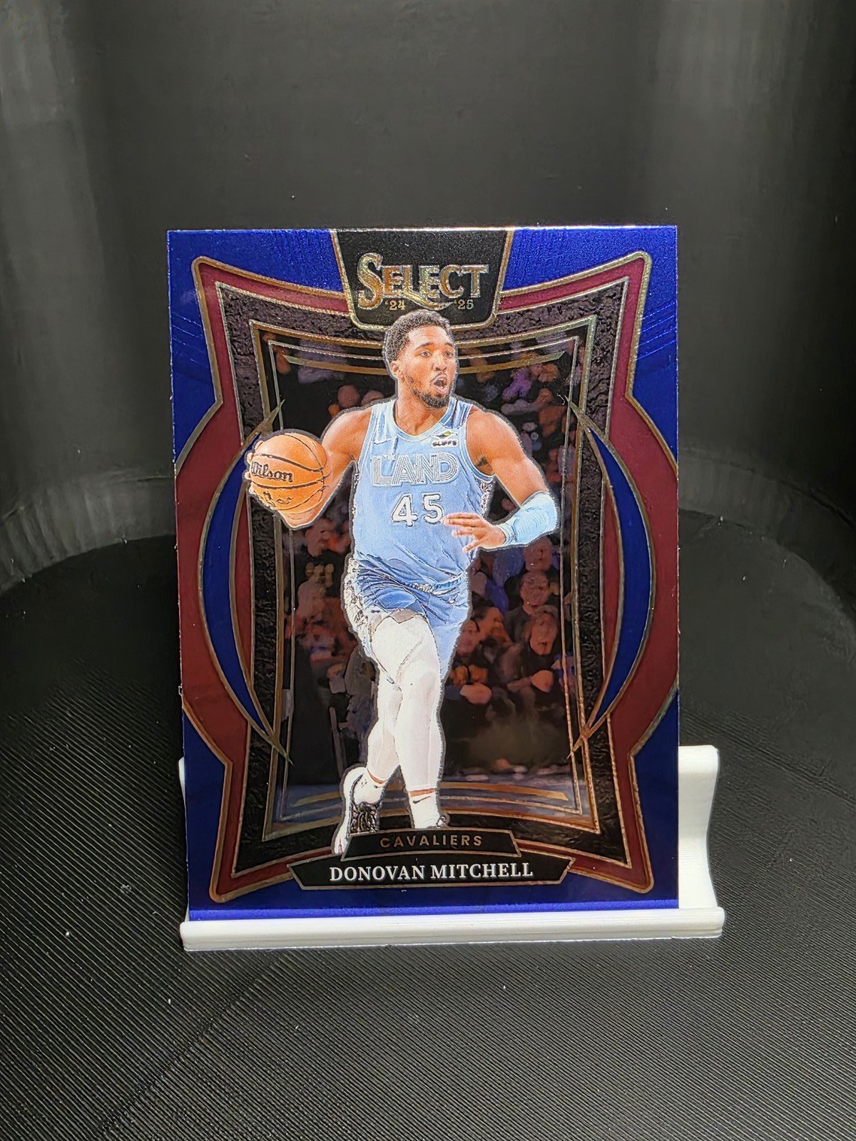 2024-25 Panini Select #21 Donovan Mitchell Blue (Retail)
