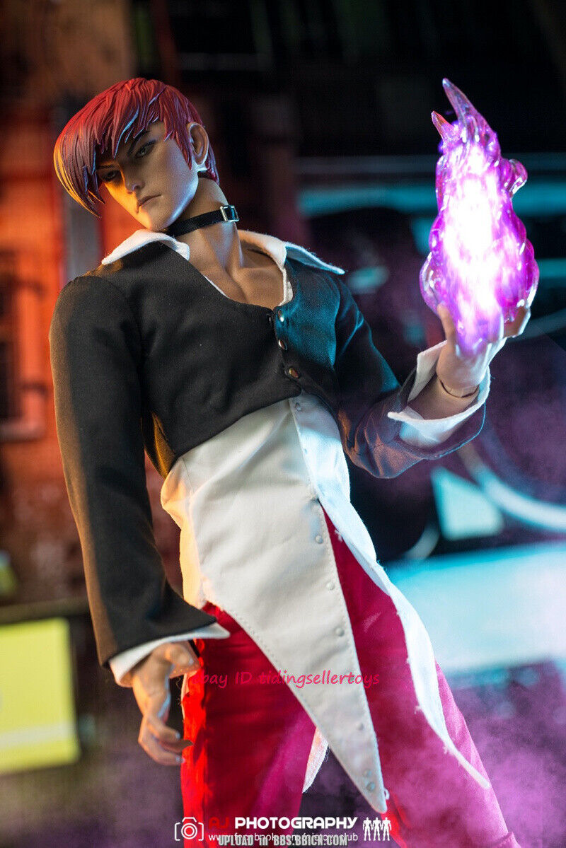 The King Of Fighters Iori Yagami Deluxe - World Box 1/6 Scale Figure