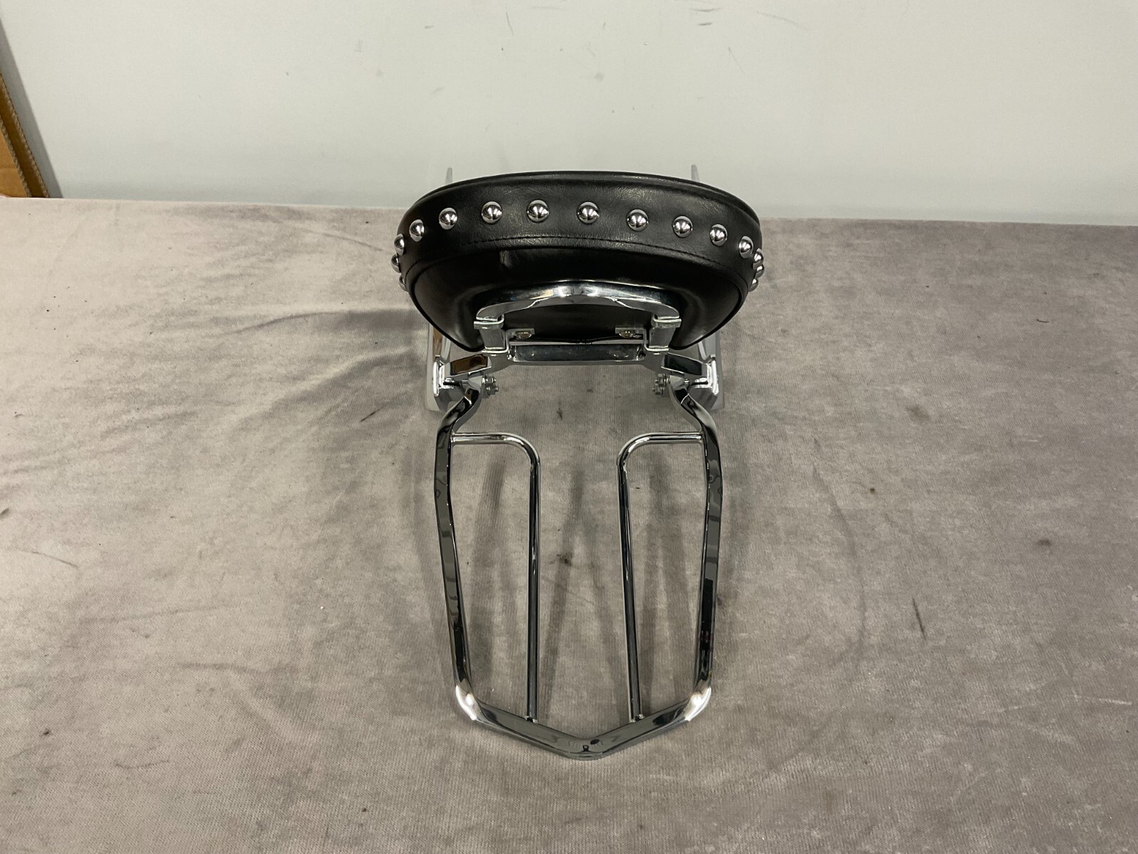 YAMAHA XVS650 VSTAR CUSTOM PASSENGER BACKREST WITH LUGGAGE RACK eBay