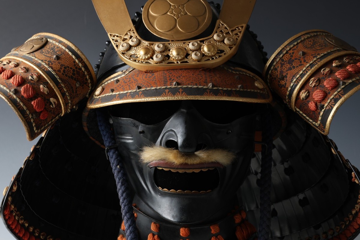 Old Beautiful Vintage Samurai Kabuto Wearable Helmet and Mask