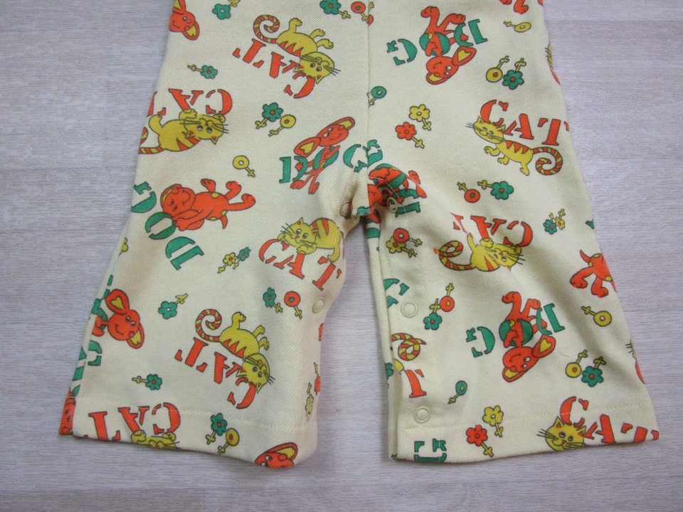 Vintage 1970’s Bib Overalls Jumpsuit 1 Piece Cat & Dog Graphic 18x7.5 Toddler - Image 3 of 4