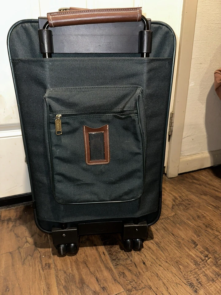 Rare Olympia Elegance Travel Plus Suitcase Carry on 18X13X9 with wheels Green  - Image 3 of 4