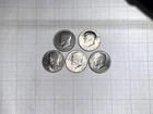 1976 KENNEDY BICENTENNIAL HALF DOLLAR - LOT OF 5 - CIRCULATED