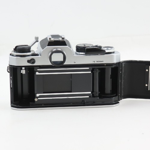 Nikon FE Filmkamera Y211825011 gebraucht - Bild 9 von 10