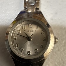 Nine West Women's Wristwatch Model 9W/1490T With a New Battery B28