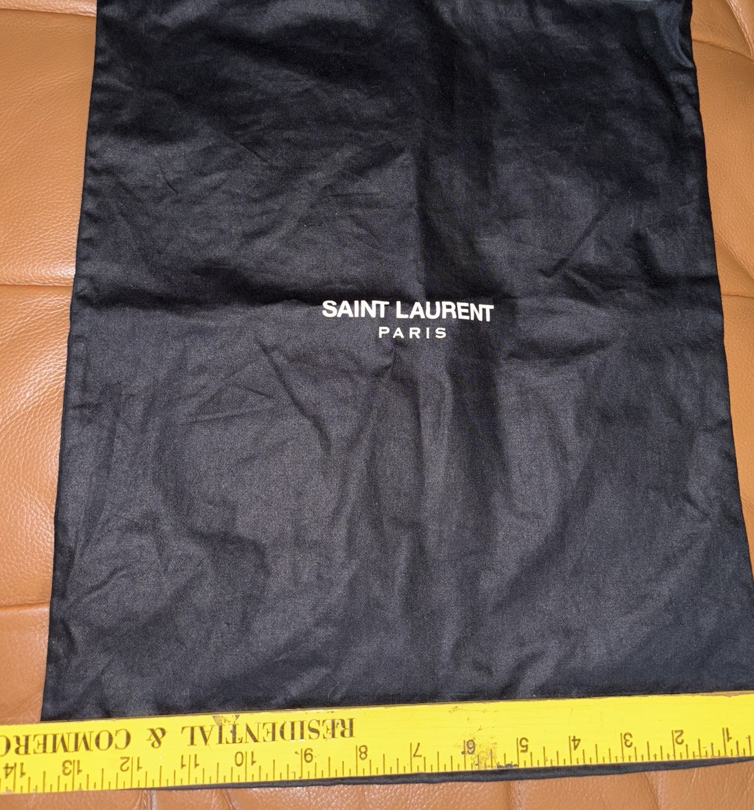 Saint Laurent Paris sacchetto antipolvere nero 13 1 2 pollici x 17 pollici