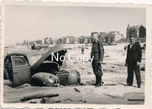 Photo WW2 Military France Dunkirk Beach Car in Sand X243