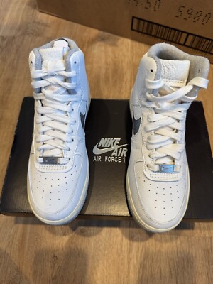 Size 5 - Nike Air Force 1 Sculpt ''Summit White / Silver'' - DC3590-101