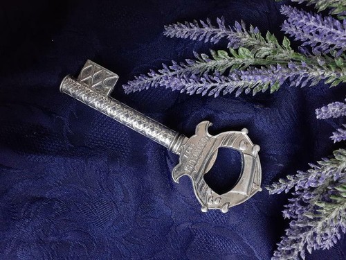 Vintage Corkscrew Gimbal Ussr Key Cheboksary 1469 500 Years Old Kitchen canning  - Picture 2 of 10