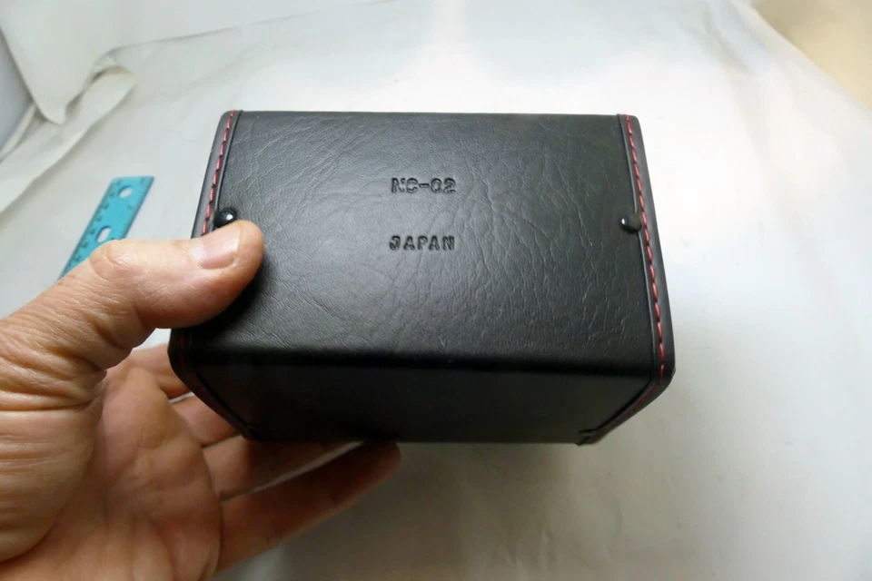 Sigma Lens hard Case w/ strap for 50mm f1.4 EX - Image 4 of 4