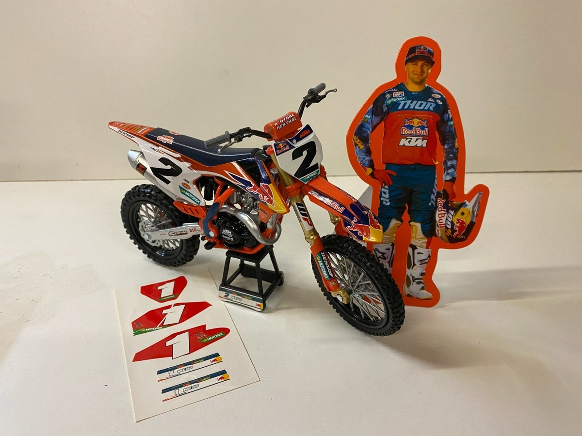 Red Bull KTM 450 SX-F, #2 Cooper Webb, Motocross Moto New Ray 1:10