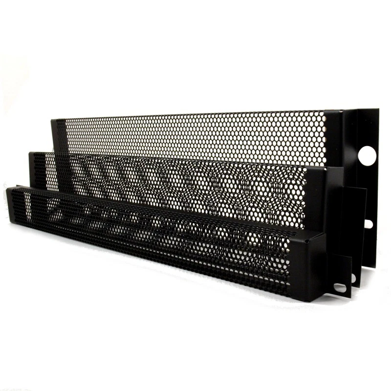 Penn Elcom 1 HE - 3HE 19" Bedienschutzblende belüftet Rack panel cover