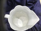 MUD PIE extra large footed PITCHER white MEDALLION never used! EXCELLENT!! — photo 4