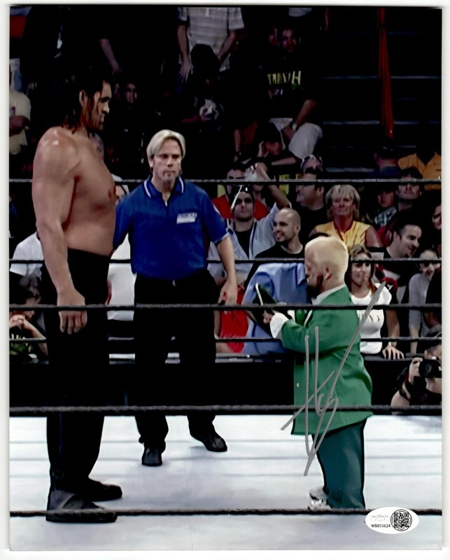 Hornswoggle Auto vs The Great Khali Signed 8x10 Photo JSA Authentic Blurry