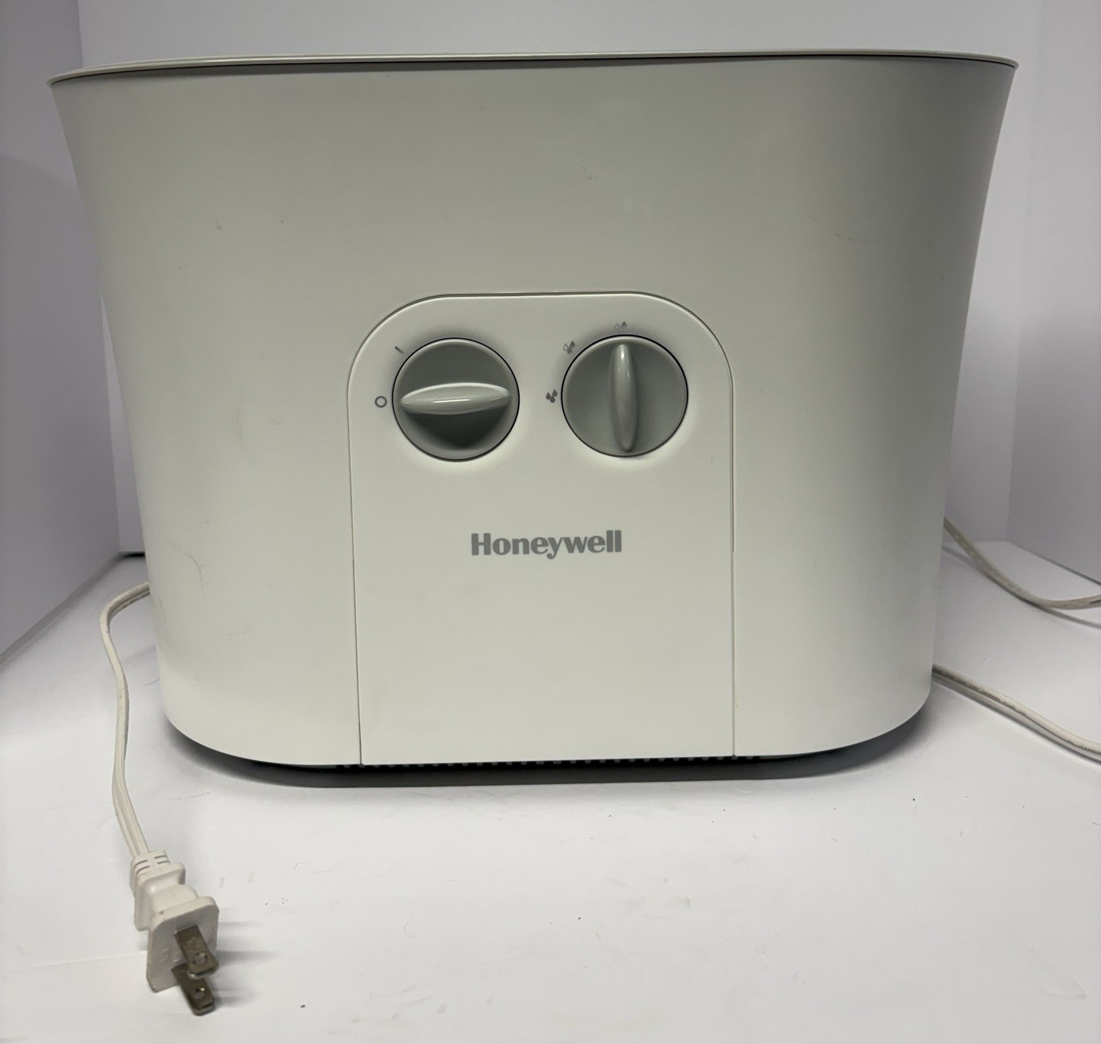 Honeywell Large Room Humidifier, Model HCM-750
