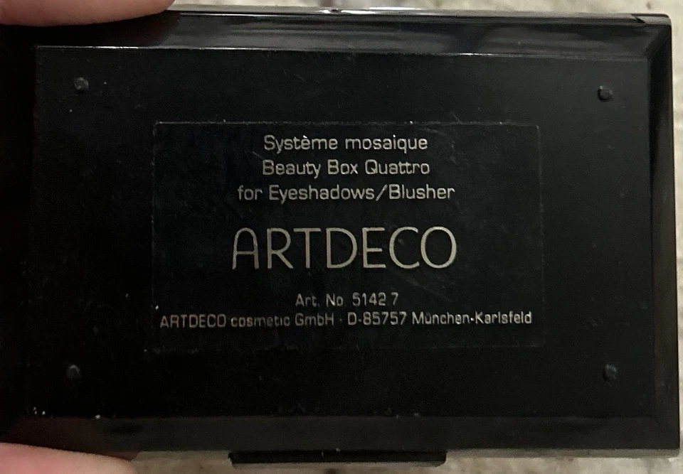 Estuche de sombra de ojos o rubor Artdeco Beauty Box Quattro nuevo con sombra de ojos Foto 3 de 3