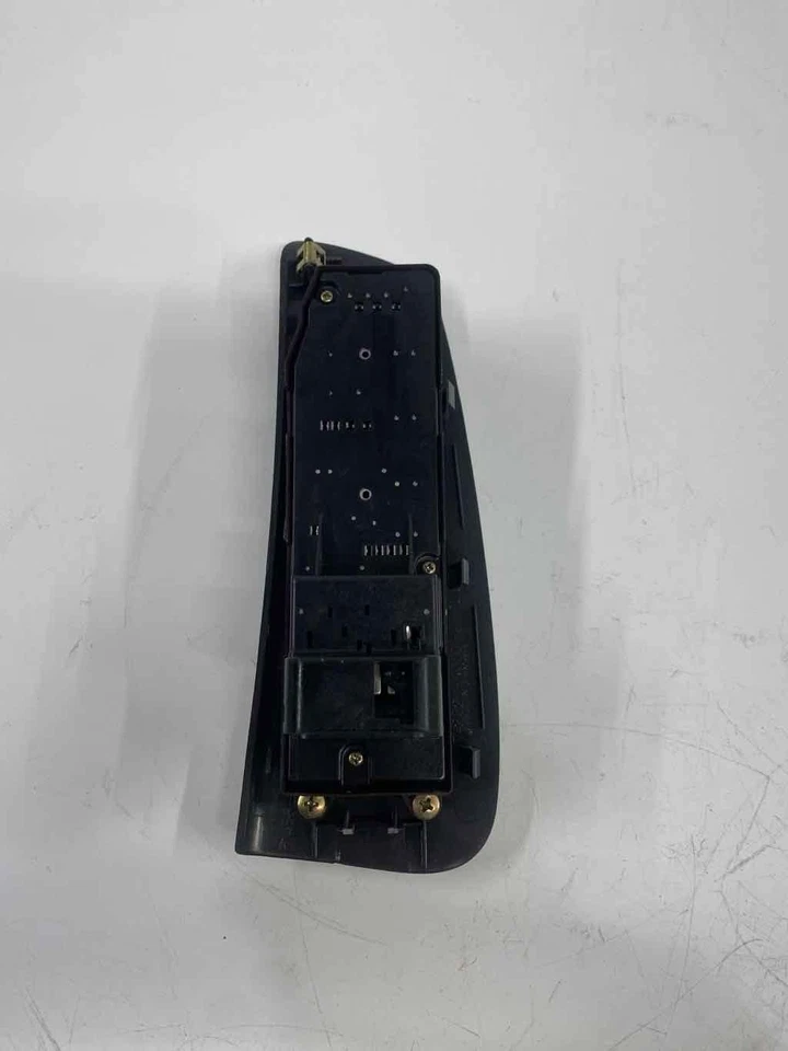 03 04 05 PONTIAC VIBE Door Window Switch Front - Image 3 of 3