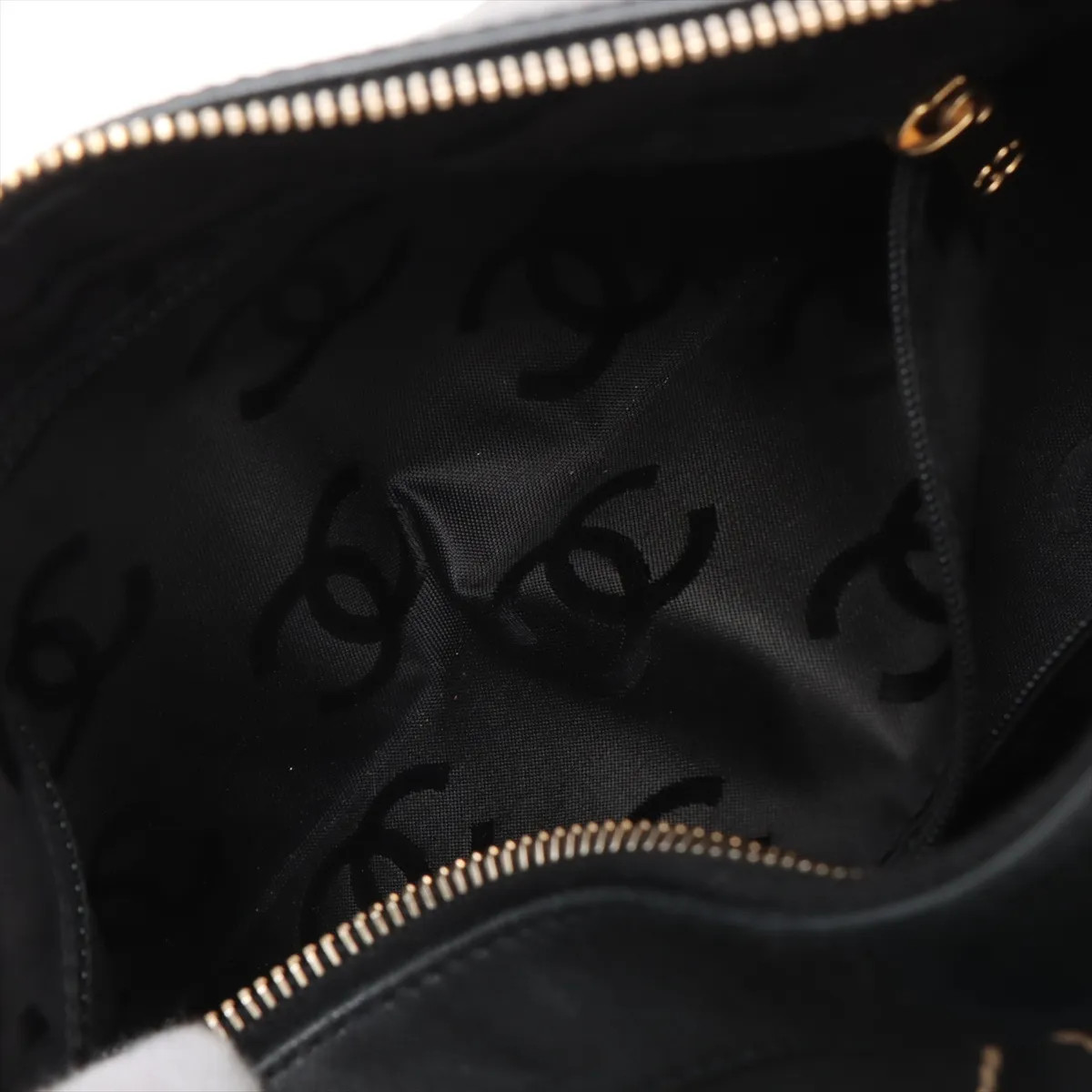 Chanel Wild Stitch Leather Chain Shoulder Bag Black Gold Metal Fittings 8XXXXXX thumbnail 9