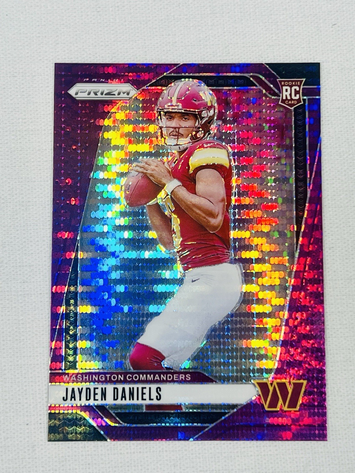 2024 Panini Prizm JAYDEN DANIELS #347 Rookie Purple Pulsar Prizm RC 📈INVEST