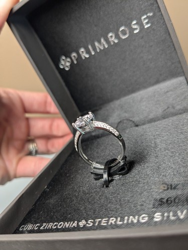 NWT VTG Sterling Silver Round Solitare Cubic Zirconia Primrose Ring Sz 7 - Picture 3 of 7