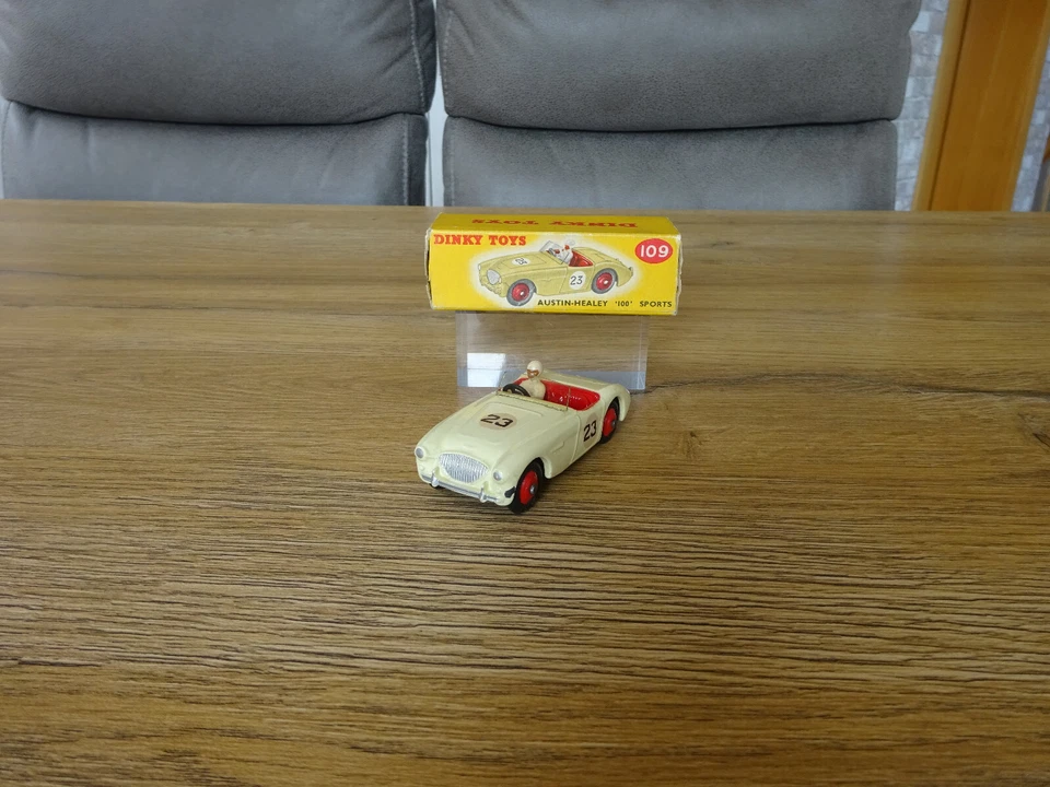Dinky 109 Austin Healy 100  50er Jahre Dinky GB Rarität, no Corgi - Bild 3 von 4