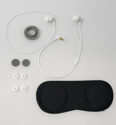3.5mm Headphones for Oculus Quest 2 VR With Lens Cover and Thumb Stick Cover 
