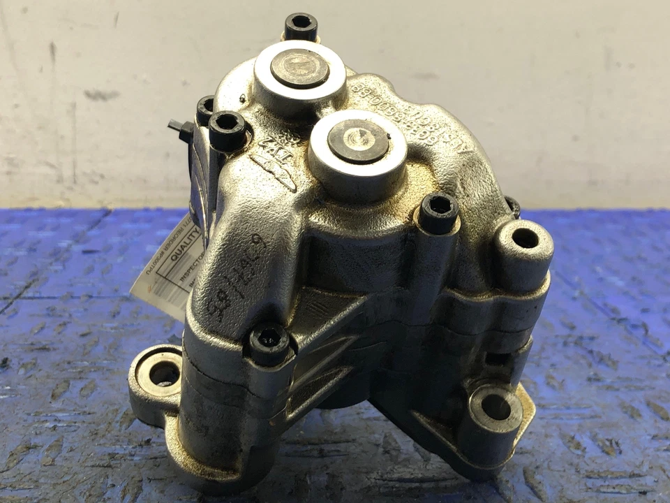 Aston Martin Vantage V8 2006-2018 motor 4,3 L bomba de eliminación de aceite seco 6G33-6600-BB Foto 4 de 4